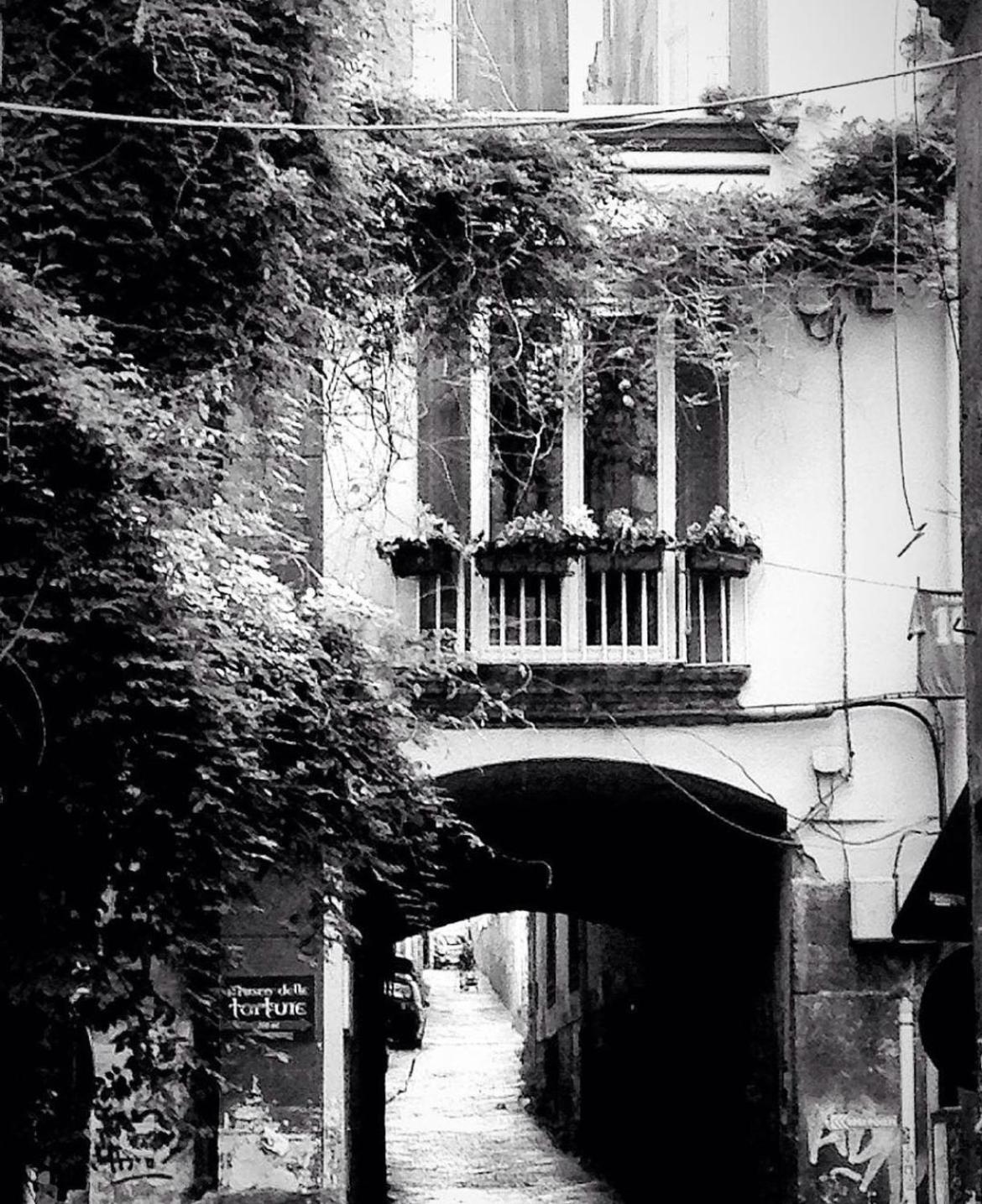 B&B Rifugio Partenopeo - Centro Storico Di Napoli Buitenkant foto